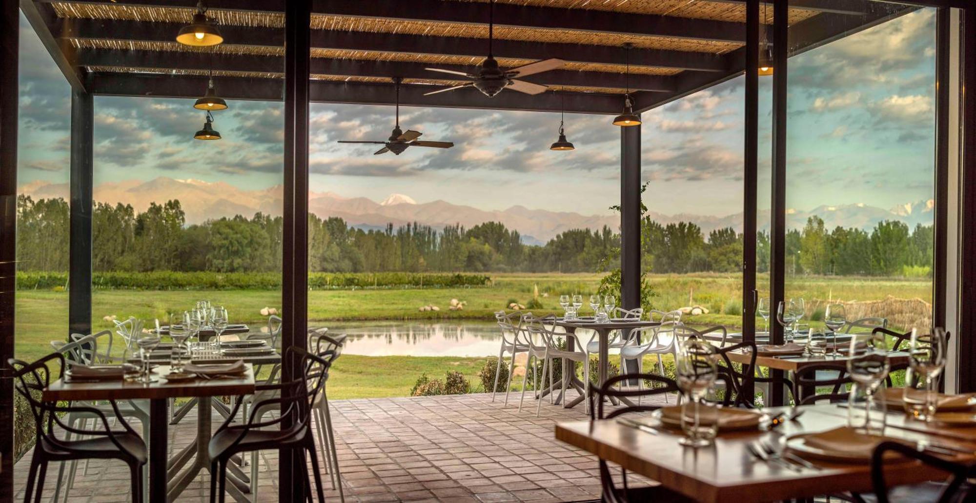 Postales Boutique Winery Hotel - Valle De Uco Colonia Las Rosas Bagian luar foto