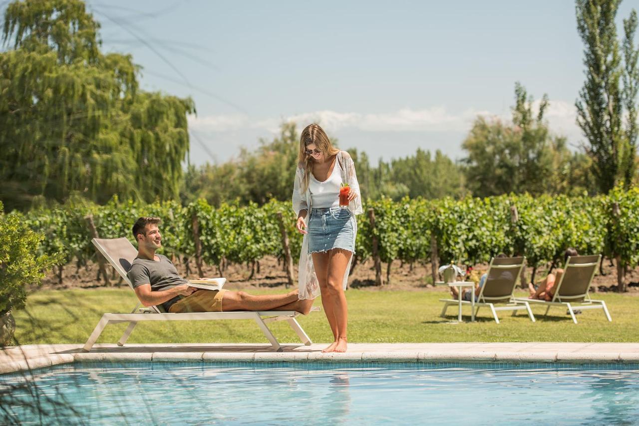 Postales Boutique Winery Hotel - Valle De Uco Colonia Las Rosas Bagian luar foto