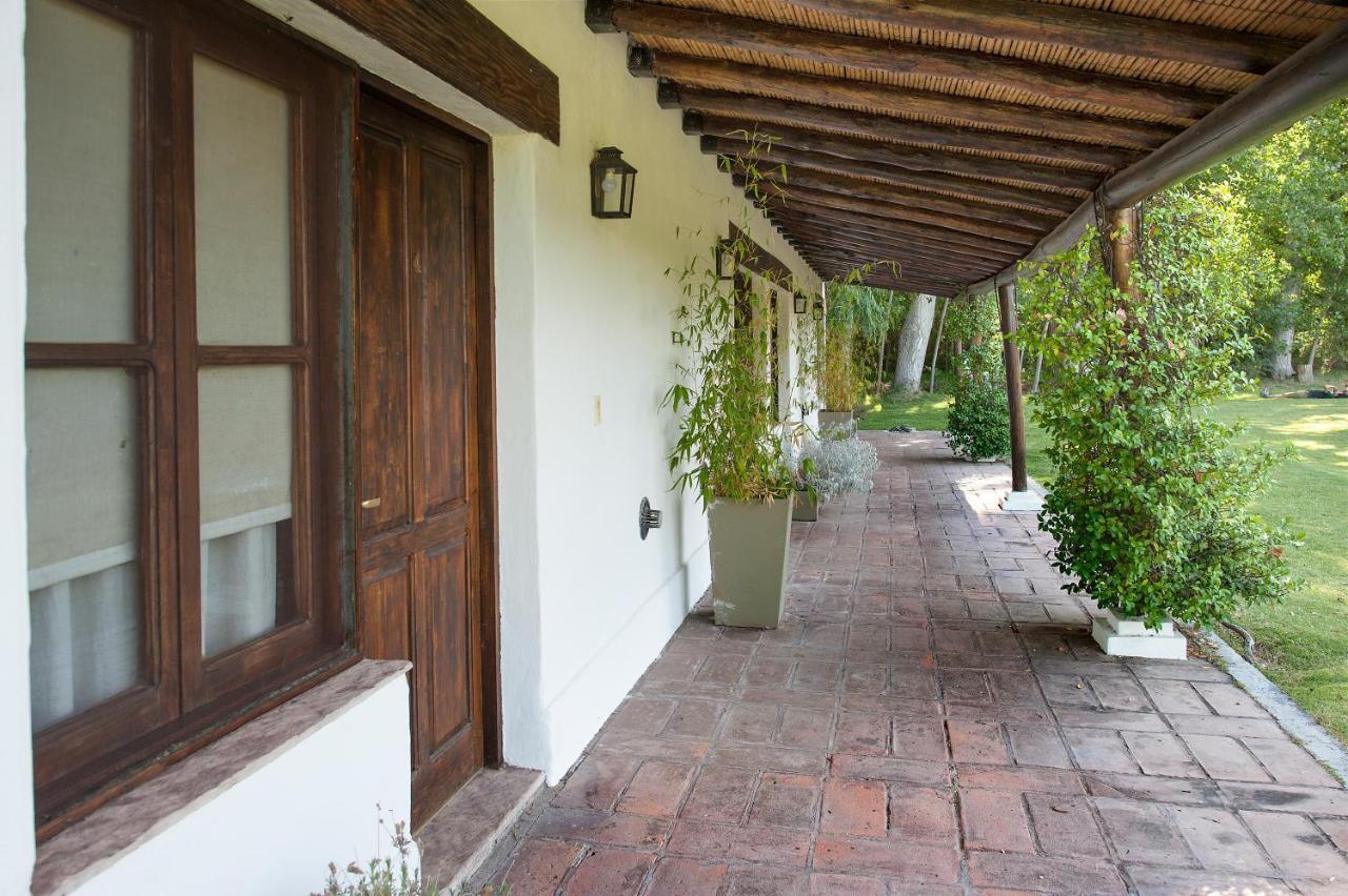 Postales Boutique Winery Hotel - Valle De Uco Colonia Las Rosas Bagian luar foto